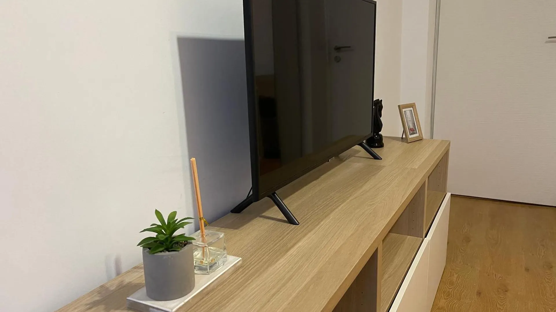 Zephyr Breeze Luxury Apartment Bucarest 0*,  Roumanie