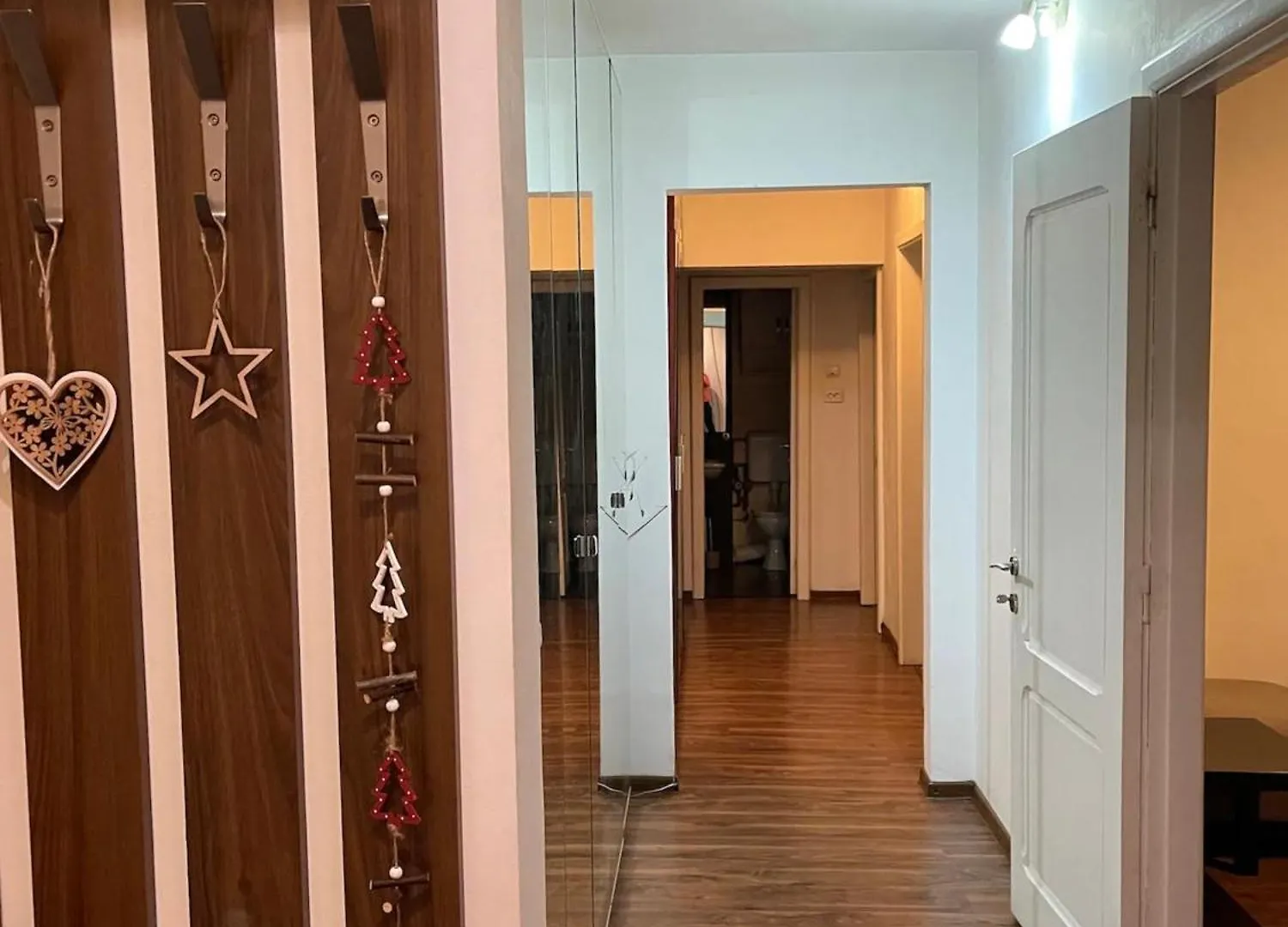 Zephyr Breeze Luxury Apartment Bucarest